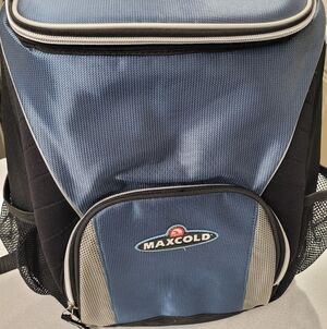 Igloo Soft Sided Cooler Backpack bag